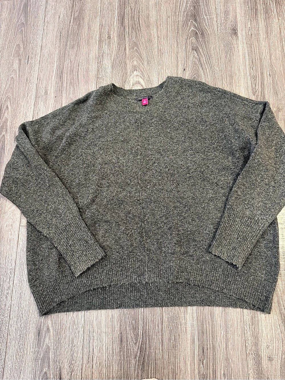 Vince Camuto Gray Crewneck Sweater